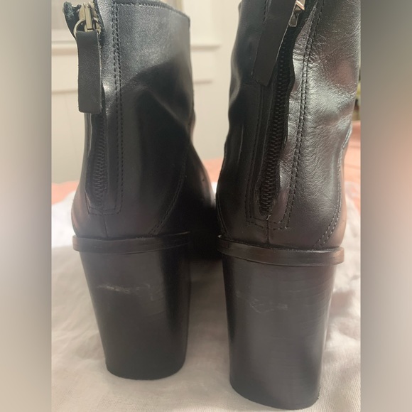 ZARA Black Leather Boots - Picture 7 of 8